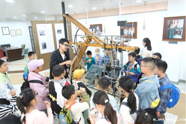 1698714965682654.jpg 1698714960926.jpg