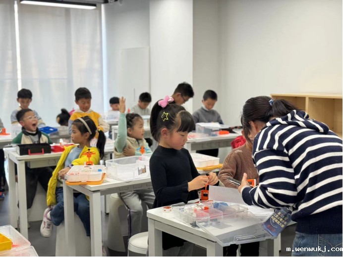 1700479807770332.jpg 1700479804890.jpg