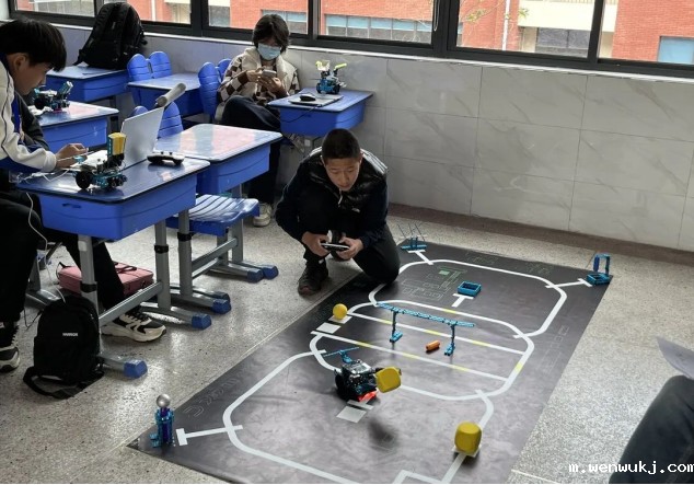 1701163269911436.jpg 1701163266068.jpg