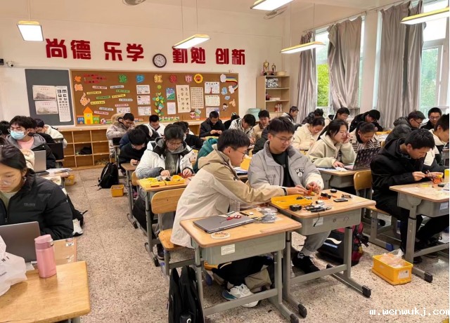 1703048691151481.jpg 1703048684986.jpg