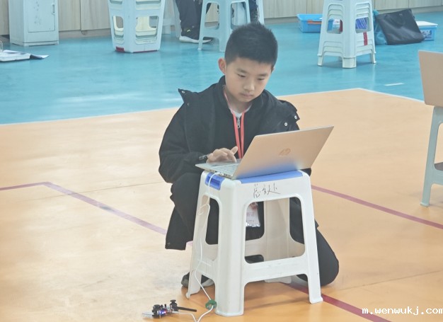 1711456438660811.jpg 1711456437026.jpg