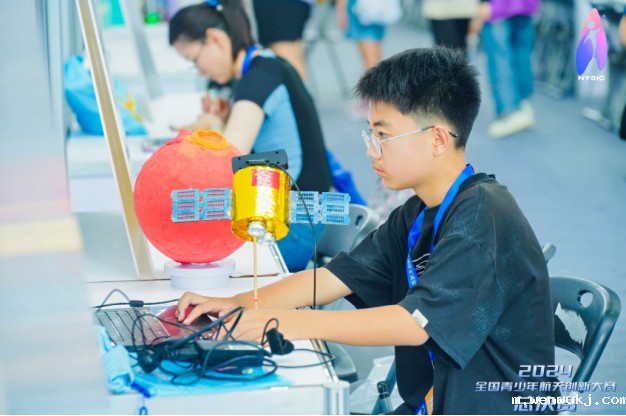 1724652948715936.jpg 1724652944488.jpg